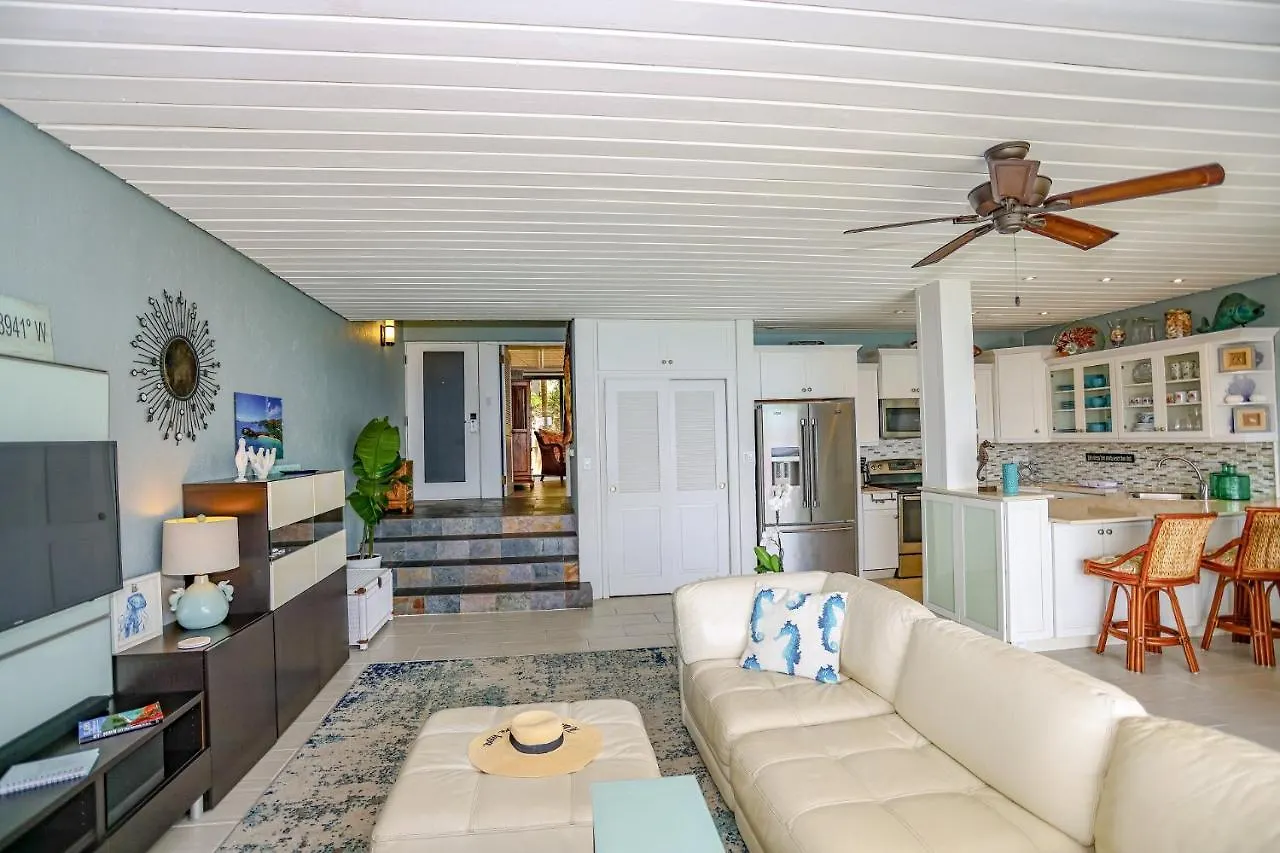Mermaid Escape! Remodeled-Amazing Views! Couples Getaway! Apartment Frydendal