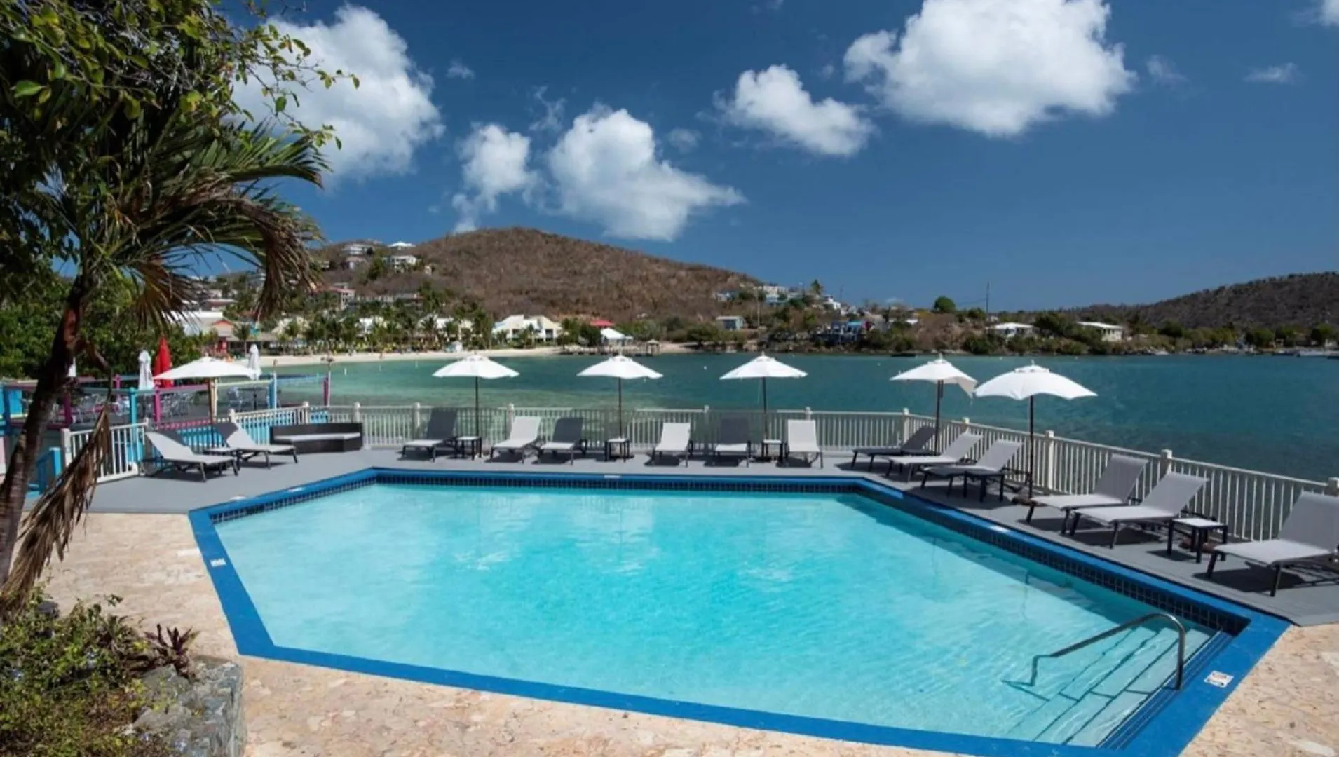 Mermaid Escape! Remodeled-Amazing Views! Couples Getaway! Apartment Frydendal