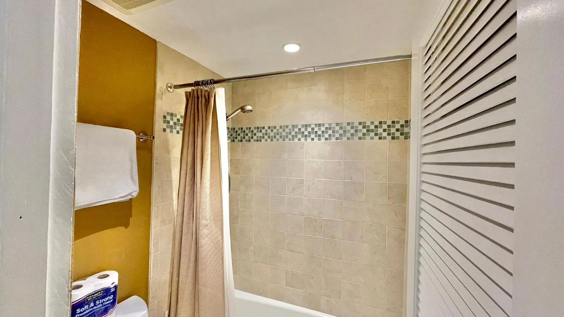 Mermaid Escape! Remodeled-Amazing Views! Couples Getaway! Apartment Frydendal United States Virgin Islands